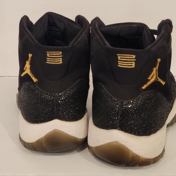Air Jordan 11 XI Retro Premium GS Heiress 852625-030 Size 10Y / Womens 11.5. main image 10